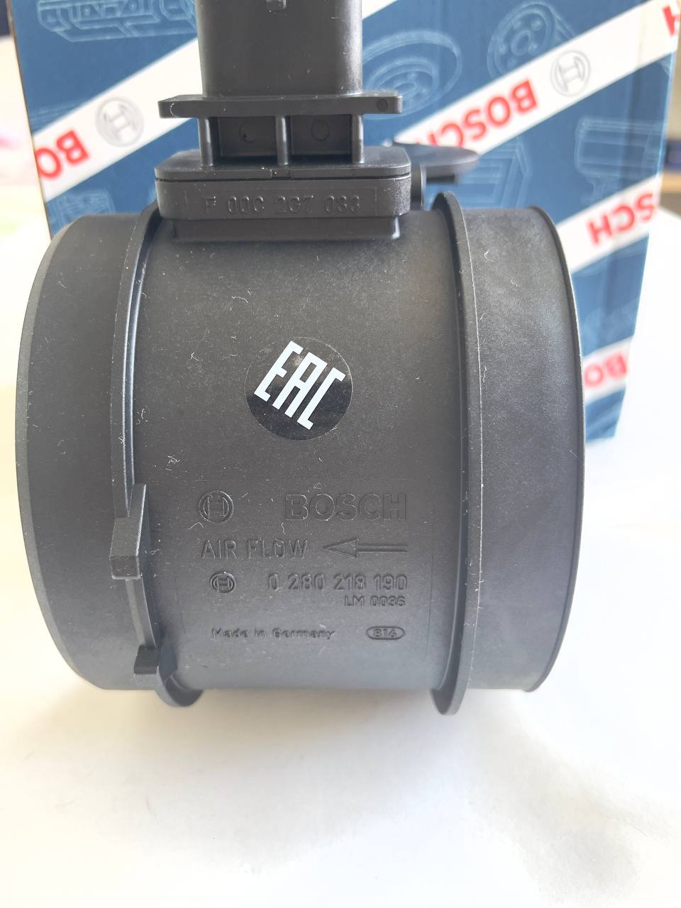 Датчик массового расхода воздуха Bosch 0280218190 — изображение 5