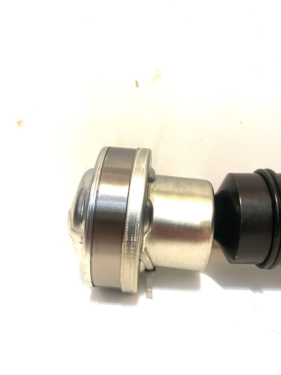 Карданный вал mercedes W166 A1664100101 — изображение 2