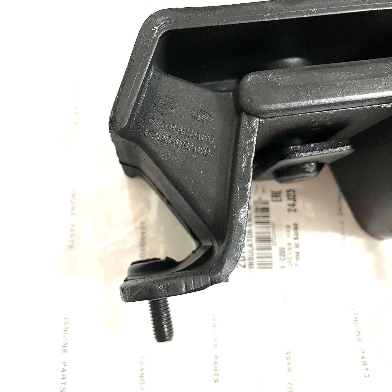 Опора двигателя SsangYong 2072009a00 — изображение 5