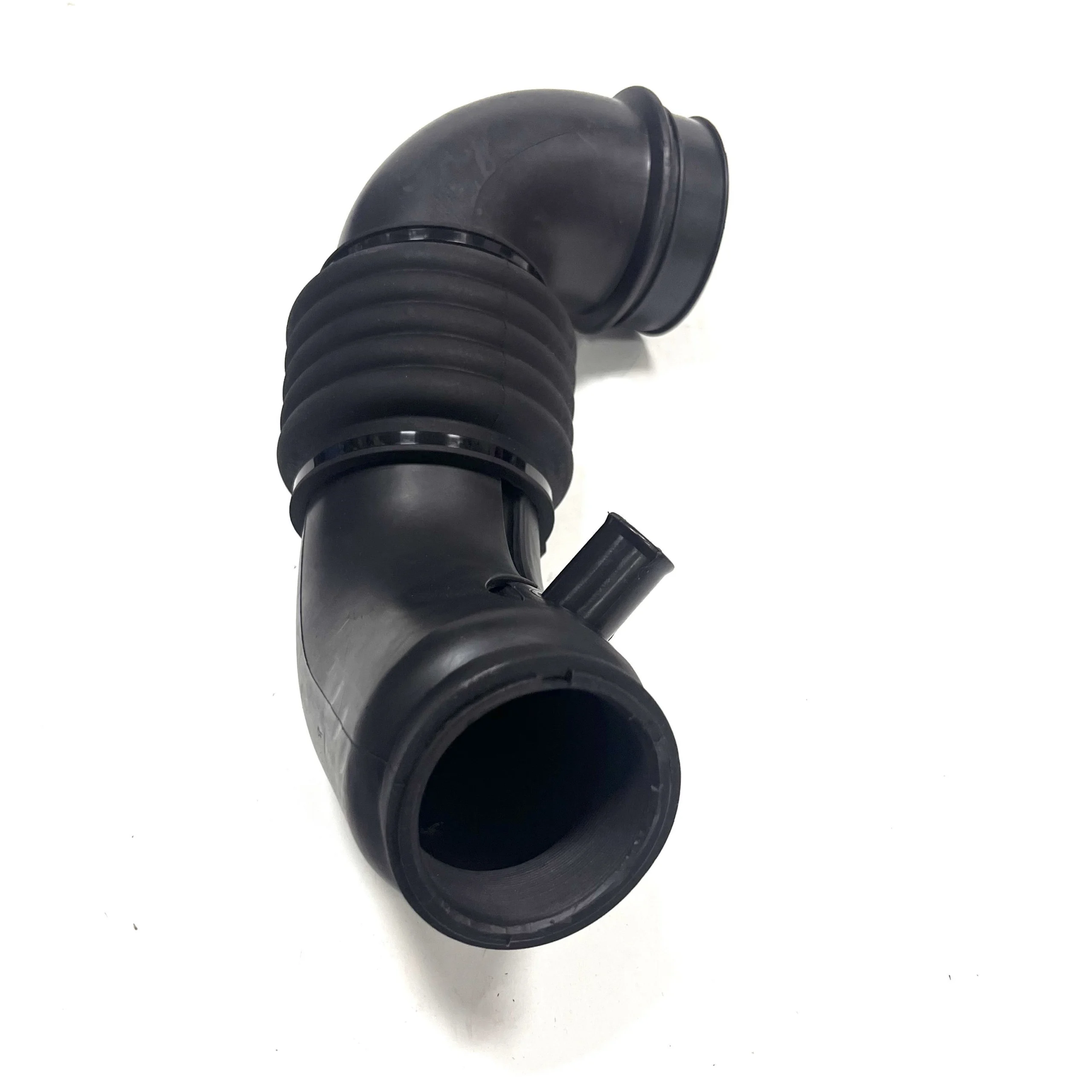 Патрубок воздушного фильтра SsangYong 2372109063 — изображение 4