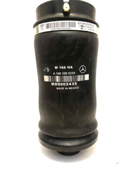 Пневмобалон задний A1663200325