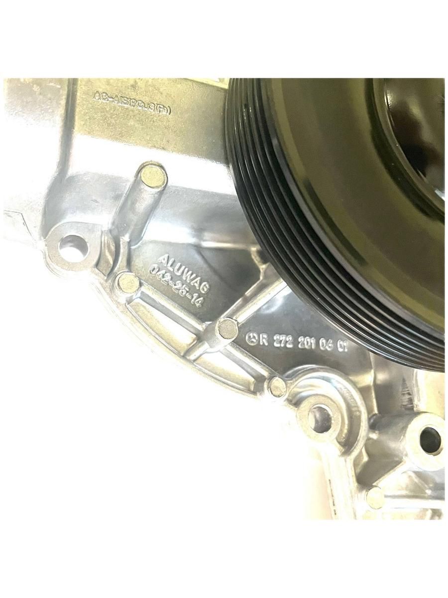 Помпа водяная Mercedes M272 A2722000901 — изображение 2