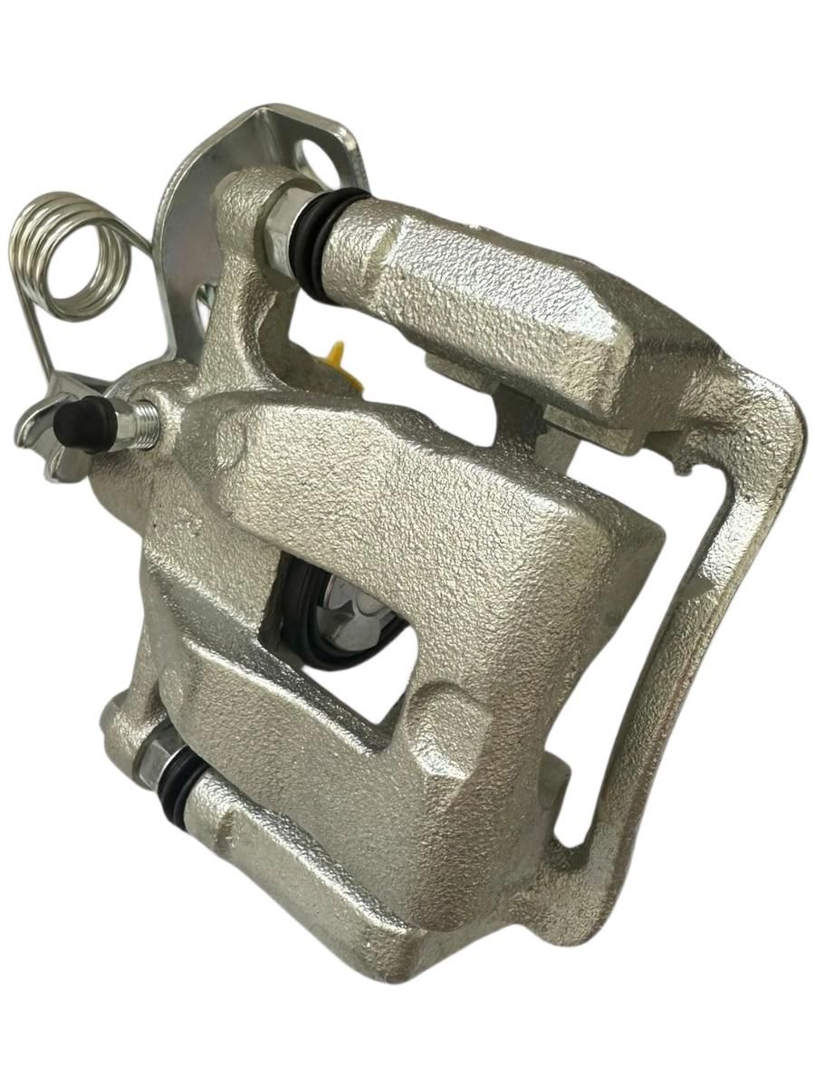 Суппорт задний правый (без колодок) HYUNDAI Solaris (2011.1 - 2016) / Хендай Солярис / 583111RA30 — изображение 2